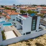 - Pool, Bbq And Boule/petanque 빌라 *