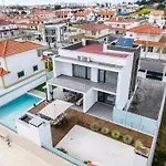 Villa - Pool, Bbq And Boule/petanque Nazaré