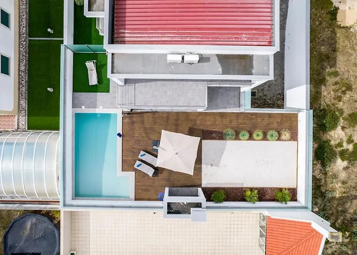 Willa - Pool, Bbq And Boule/petanque Nazaré