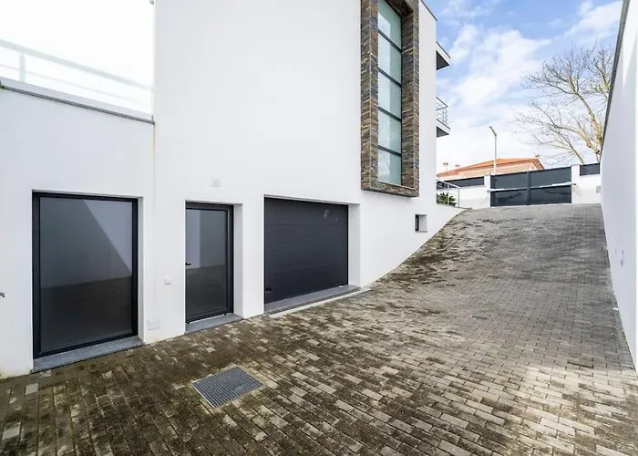 - Pool, Bbq And Boule/petanque Willa