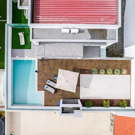 Villa - Pool, Bbq&boule/petanque Nazaré