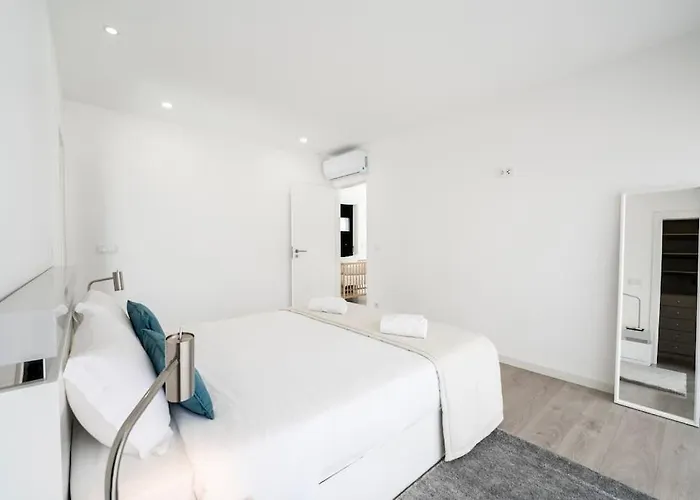 Villa - Pool, Bbq And Boule/petanque Nazaré