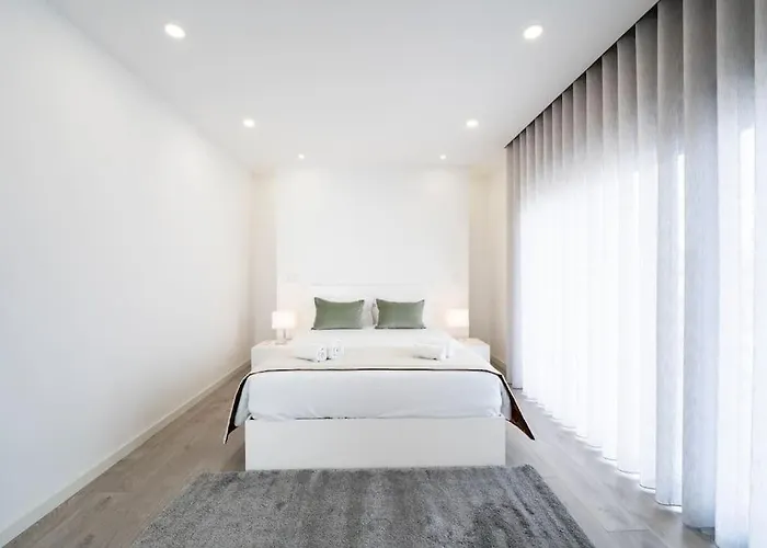 - Pool, Bbq And Boule/petanque *