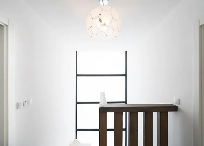 - Pool, Bbq And Boule/petanque * Nazaré