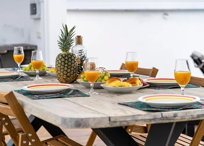 - Pool, Bbq And Boule/petanque *